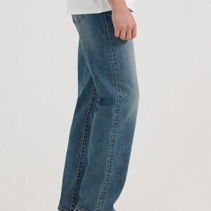 Midium blue relaxed straight jeans